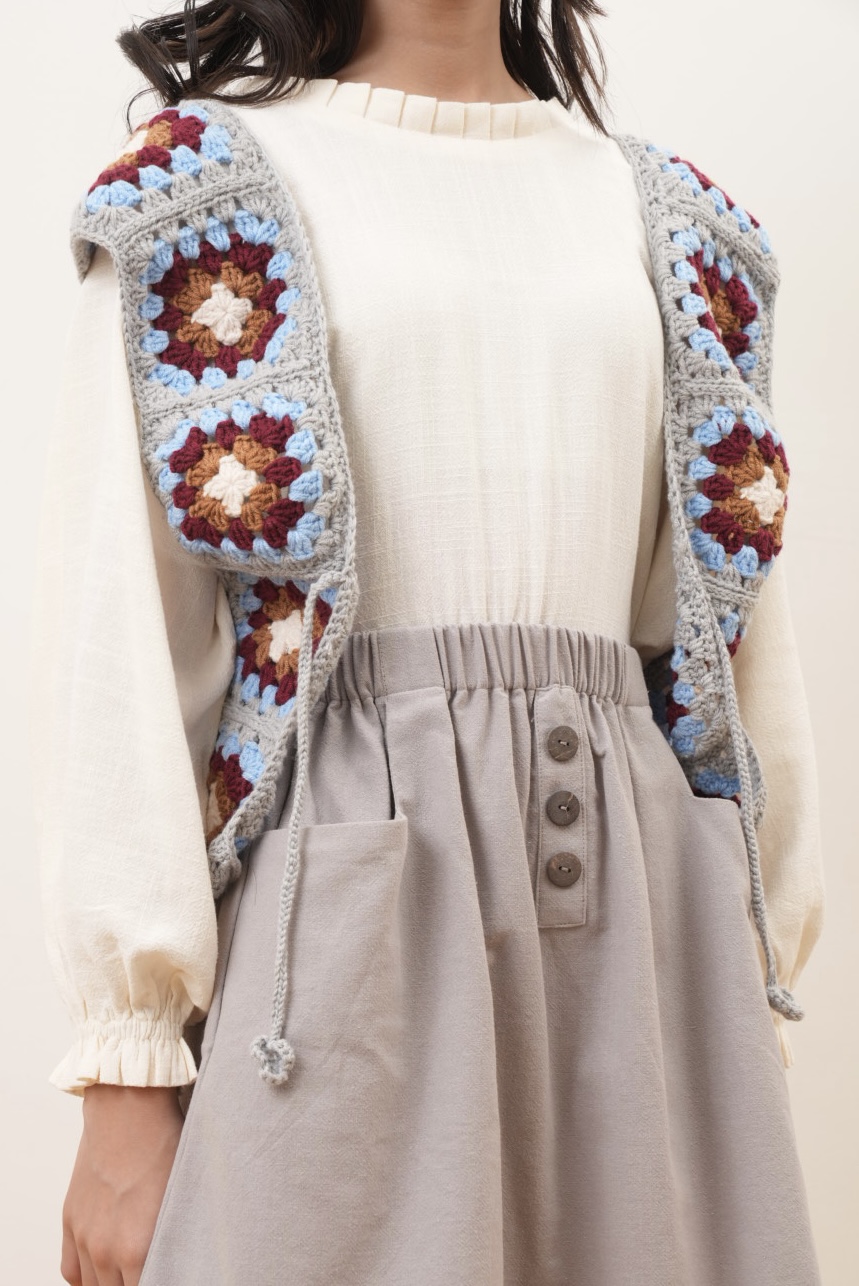 Aurabelle Crochet Vest - Stone Breeze